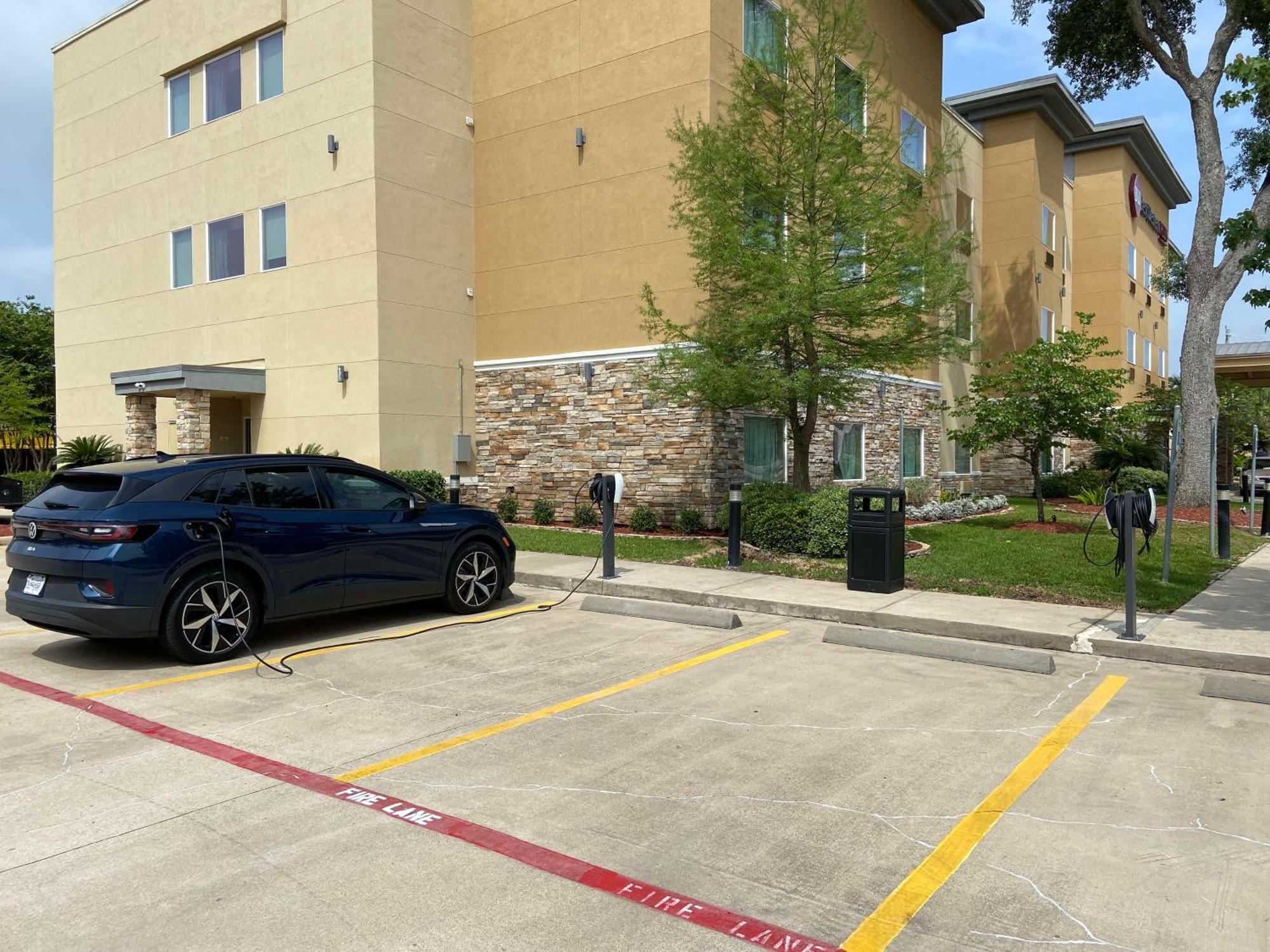 Best Western Plus Lake Jackson Inn & Suites Exteriér fotografie