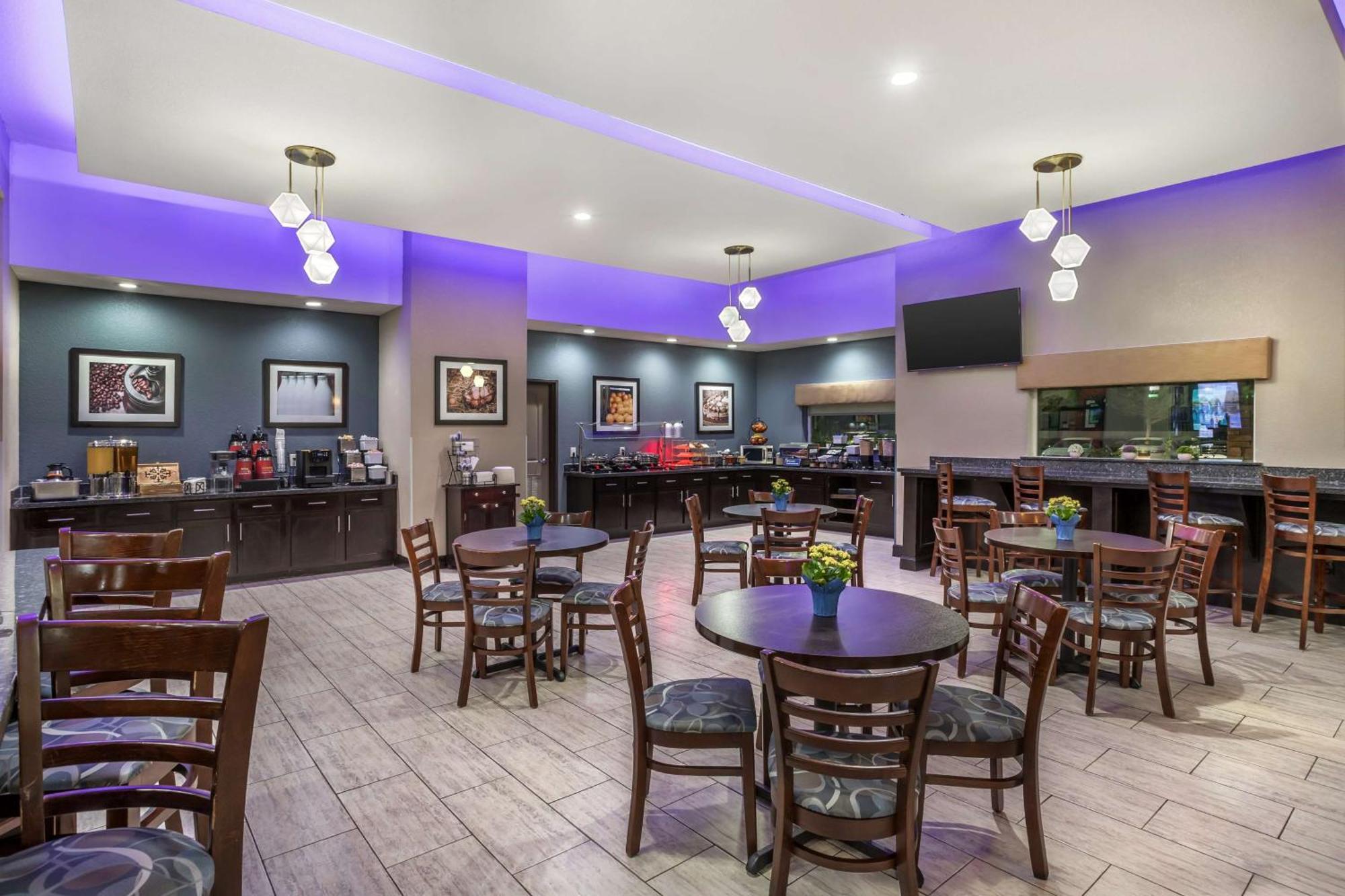 Best Western Plus Lake Jackson Inn & Suites Exteriér fotografie